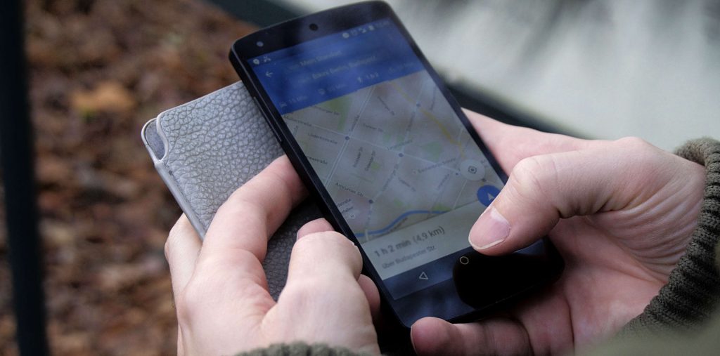 Google Maps interface highlighting wheelchair accessibility features.